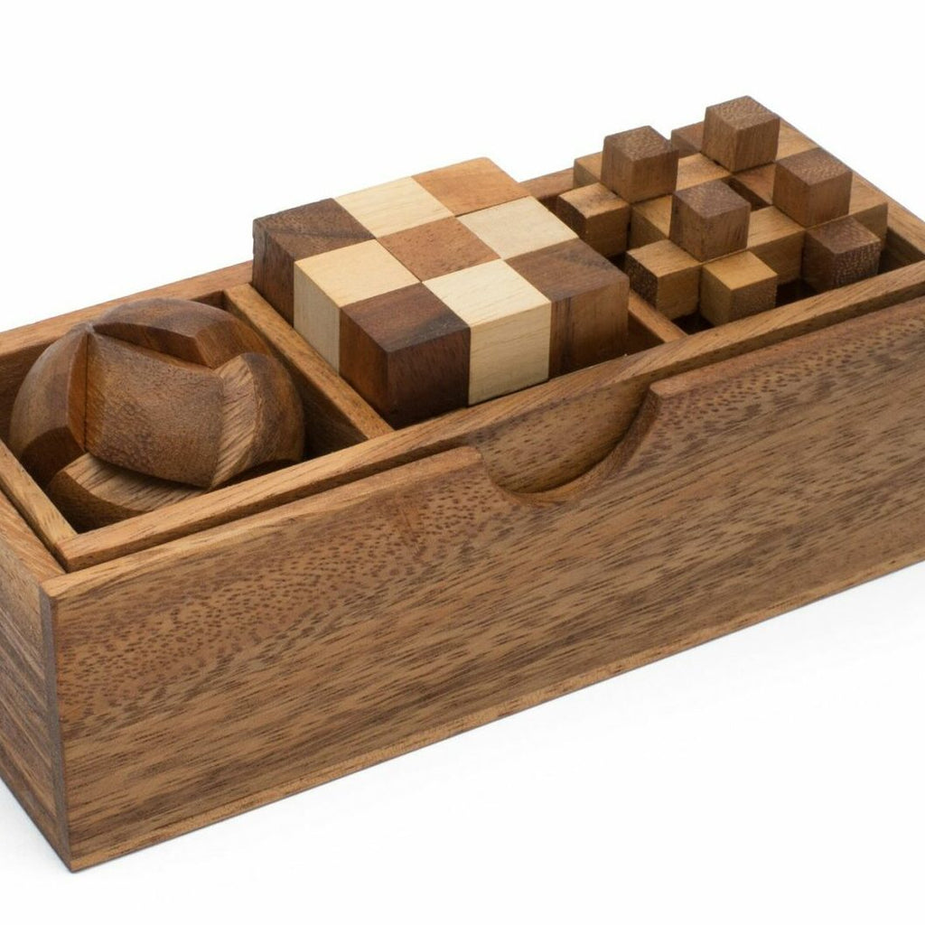 Set of three puzzles (WG-580) image 0
