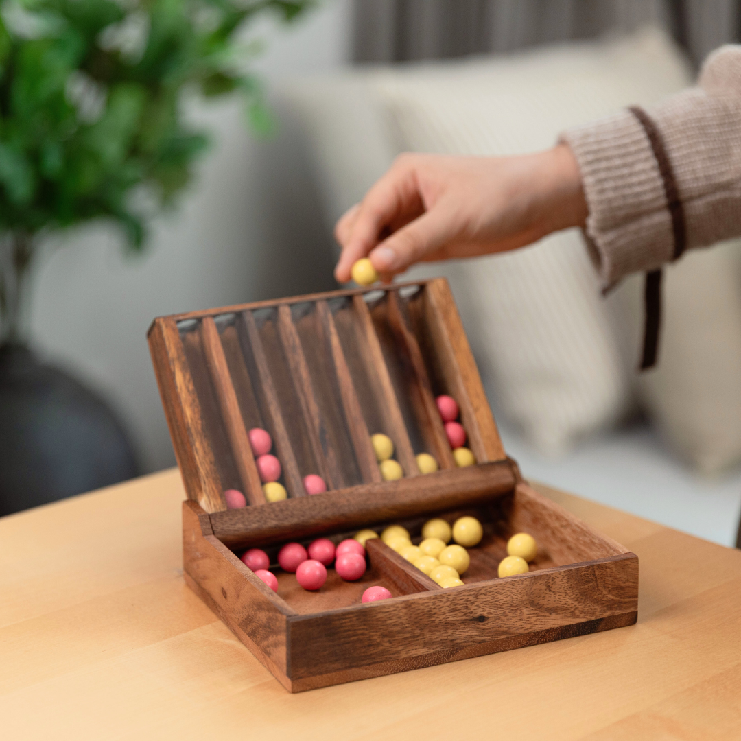 Wooden 4 in-Row (Pink & Yellow) image 9