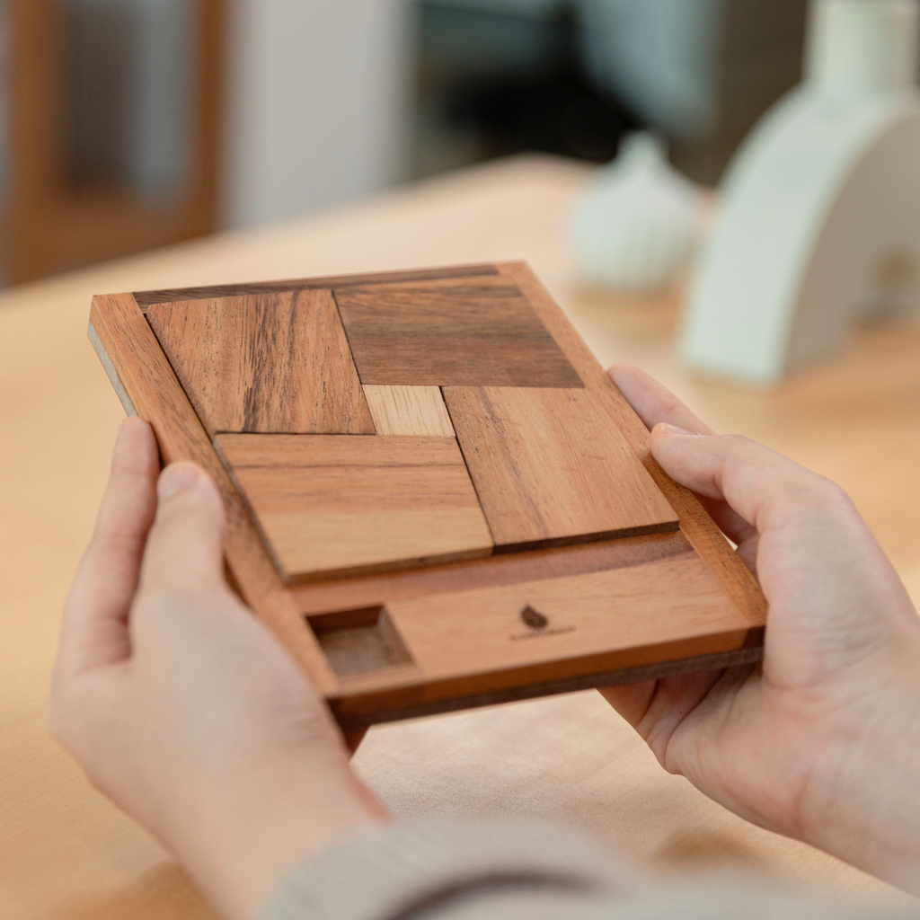 The Square Deal Wooden Tangram Puzzle image 8